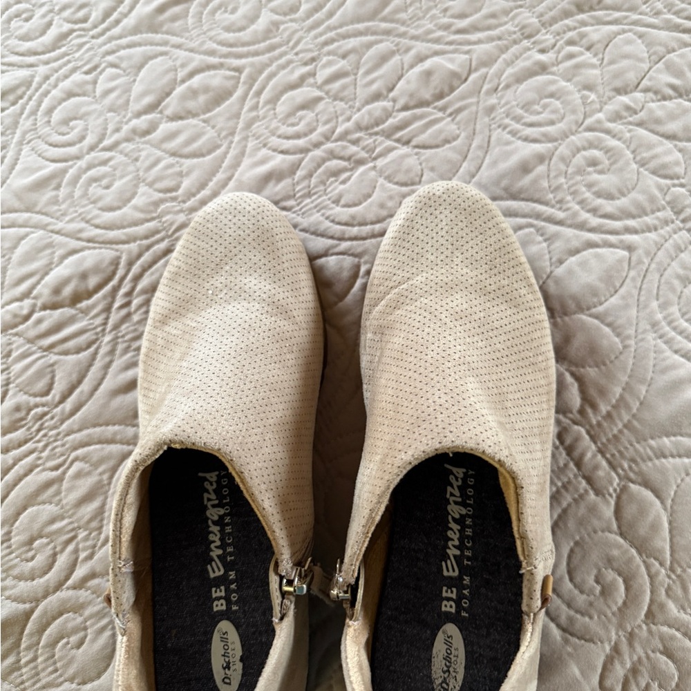 Dr. Scholl's Cream Ankle Booties